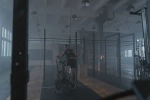 Athlete training in gym, the kind of workout an AI workout generator can help plan